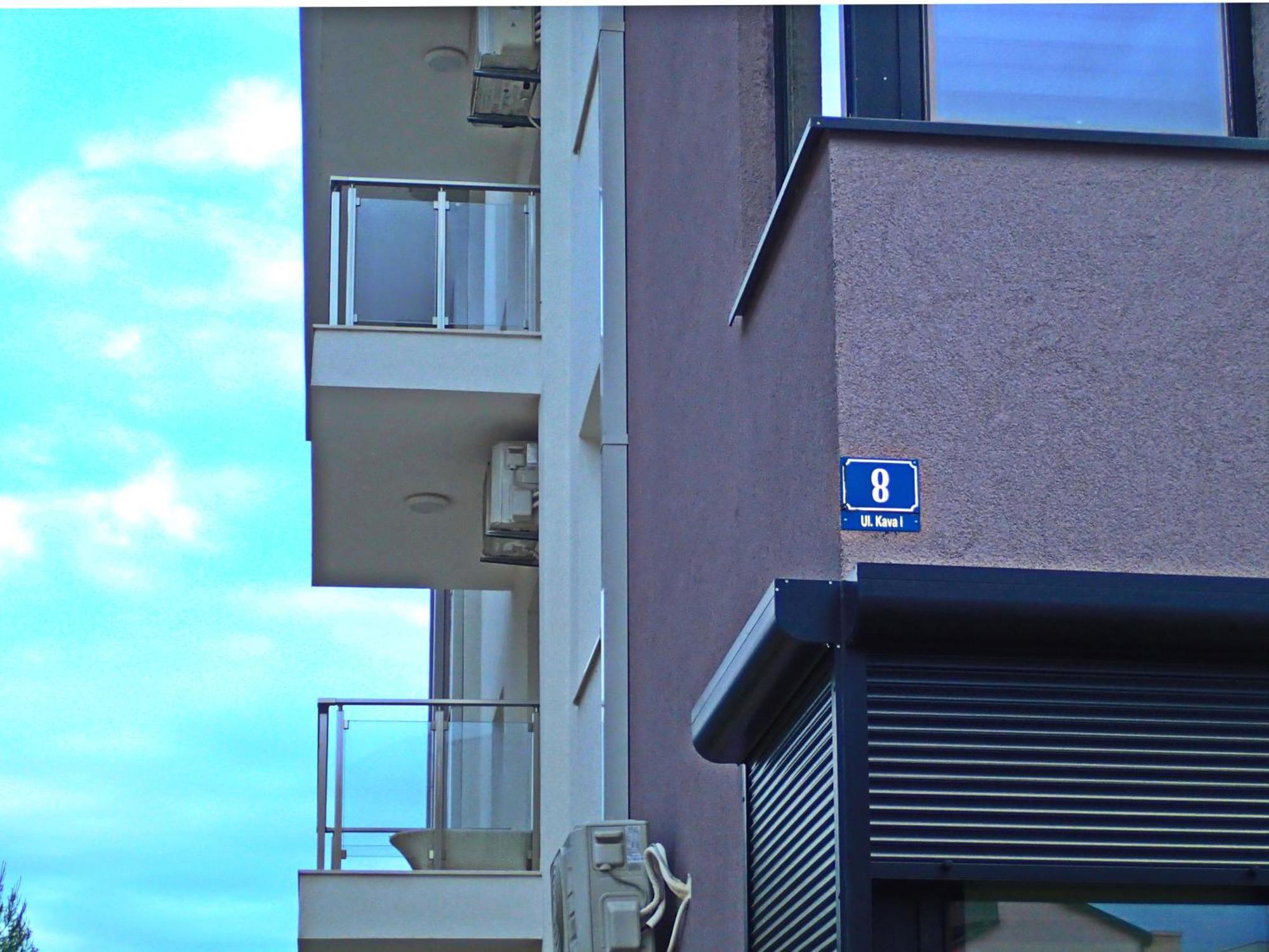 Apartment Sova Tivat Exterior foto
